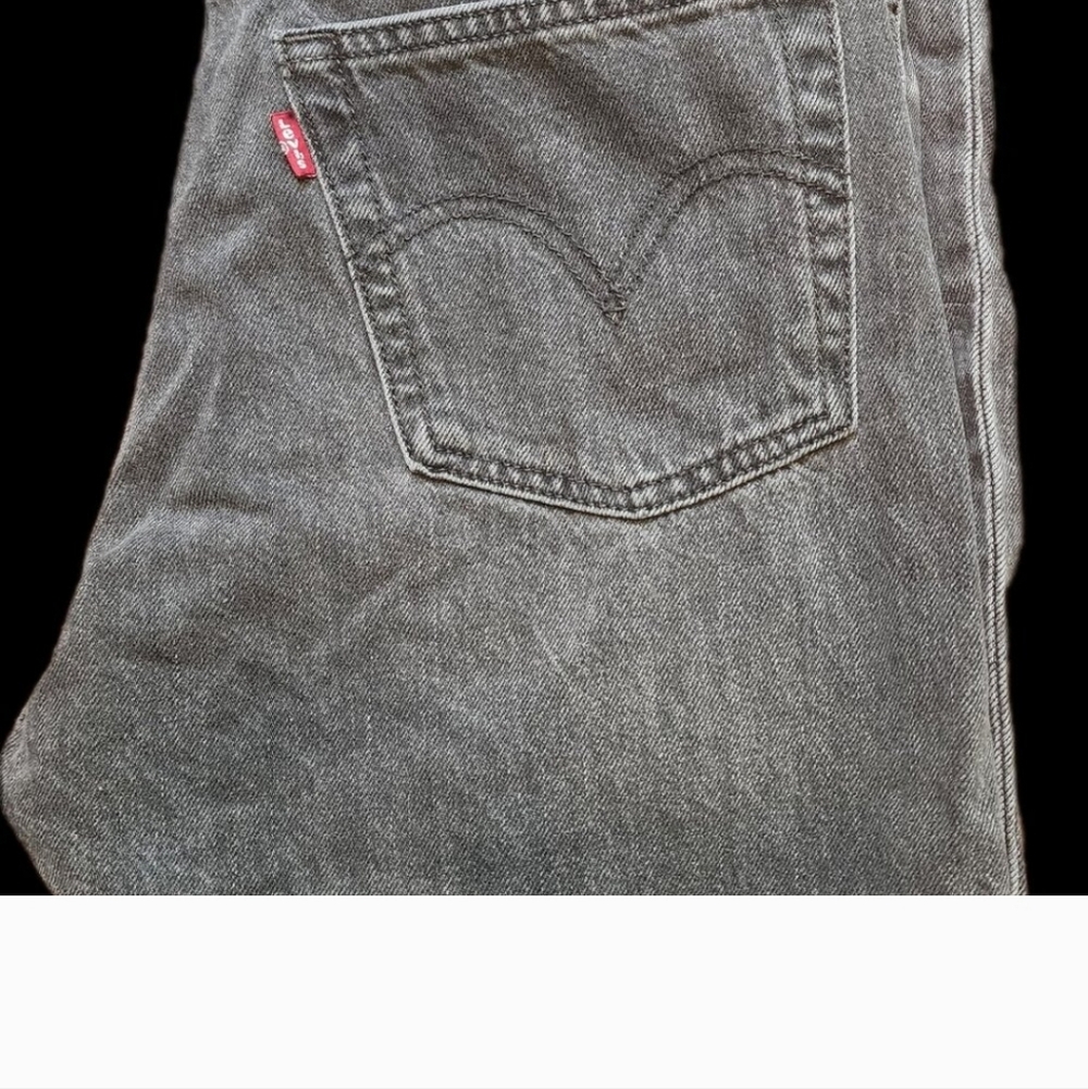 Bundle 3 Pairs Of Blue and Gray Womens Jeans Levis 501's Sz 26. 2 Sonoma Sz 5&6 - Picture 8 of 16
